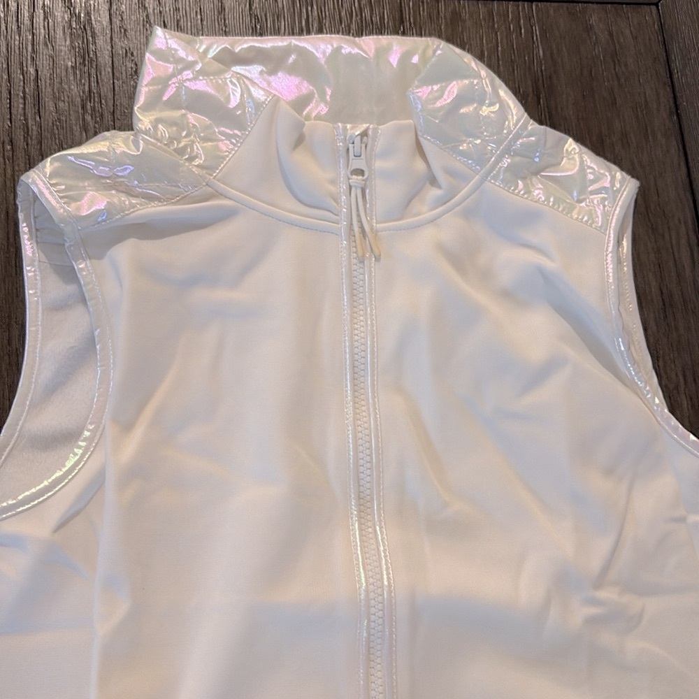 NWT [Tek Gear] Sleeveless Full-Zip White Wildflower Quilted Vest Girls XXL 18/20 - Picture 4 of 12